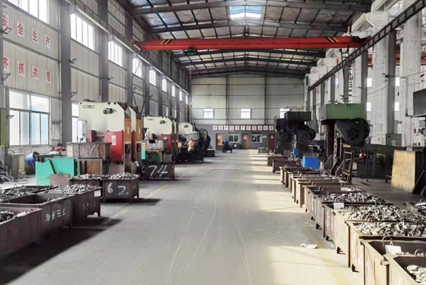 铁路压板生产车间